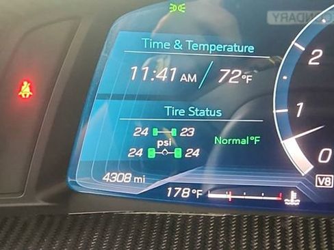 Used 2024 Chevrolet Corvette Stingray Premium Conv w/ Z51 Performance Package image 36