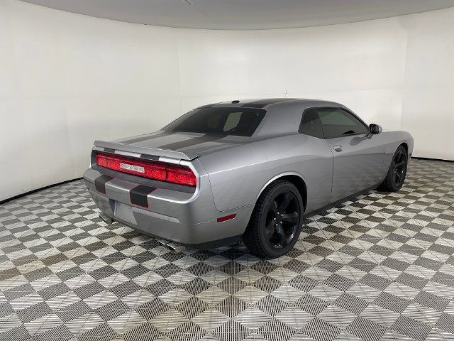 Used 2014 Dodge Challenger R/T Plus RWD image 16