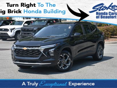 Used 2024 Chevrolet Trax LT w/ Driver Confidence Package