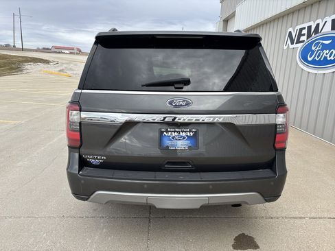 Used 2020 Ford Expedition Limited image 5