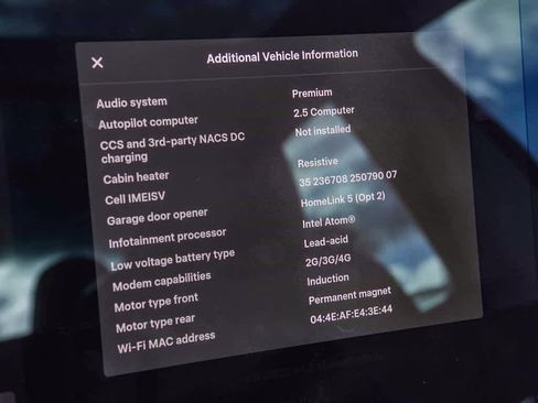 Used 2018 Tesla Model 3 Long Range image 23