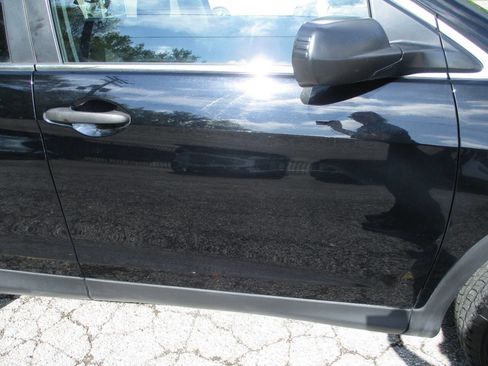 Used 2014 Honda CR-V LX image 20