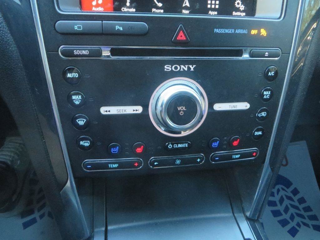 Used 2018 Ford Explorer Limited FWD image 19