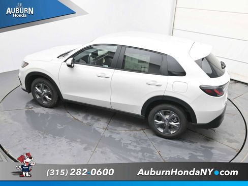 New 2026 Honda HR-V LX image 27