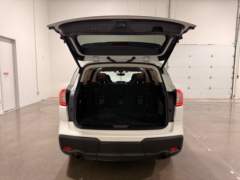 Used 2022 Subaru Ascent Onyx Edition AWD/4WD image 9