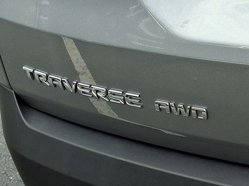 Certified 2023 Chevrolet Traverse LT AWD/4WD image 32