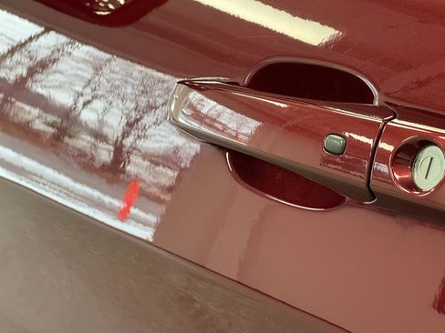 Used 2020 Jeep Grand Cherokee Altitude image 12