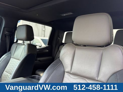 Used 2023 Chevrolet Silverado 1500 ZR2 w/ Technology Package AWD/4WD image 11