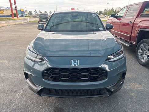 Used 2023 Honda HR-V EX-L image 2
