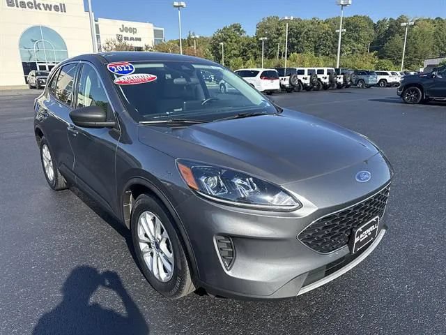 Used 2022 Ford Escape SE w/ Convenience Package FWD image 1