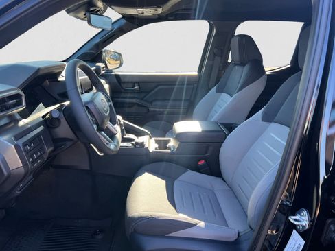 Used 2025 Toyota Tacoma TRD Off-Road w/ TRD Off Road Upgrade Package image 16