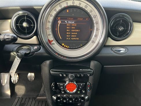 Used 2013 MINI Cooper S FWD image 15