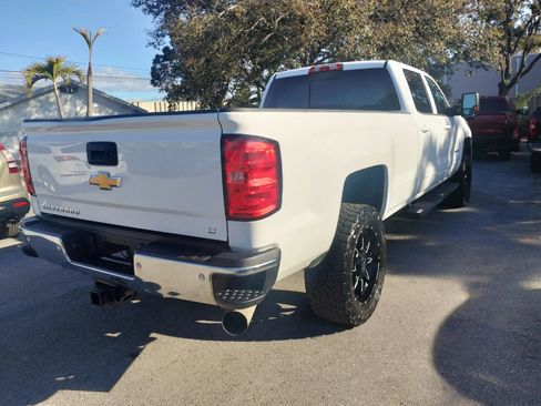 Used 2015 Chevrolet Silverado 2500 LT w/ LT Fleet Convenience Package AWD/4WD image 8