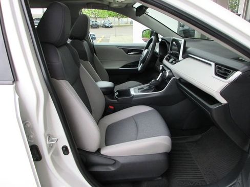 Certified 2023 Toyota RAV4 XLE w/ Convenience Package AWD/4WD image 24