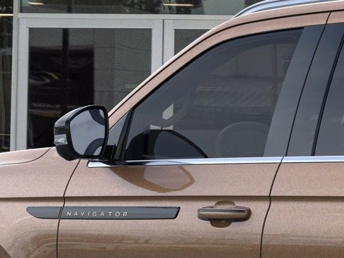 New 2026 Lincoln Navigator Black Label image 20