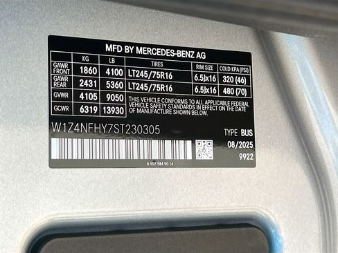 New 2025 Mercedes-Benz Sprinter 2500 image 30