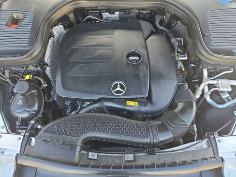 Used 2022 Mercedes-Benz GLC 300 GLC 300 image 13
