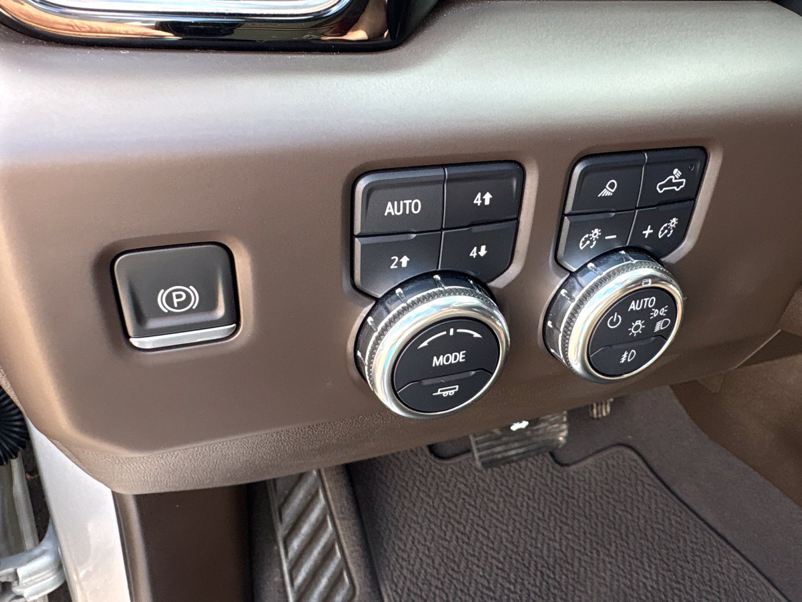 Used 2022 GMC Sierra 1500 Denali AWD/4WD image 14