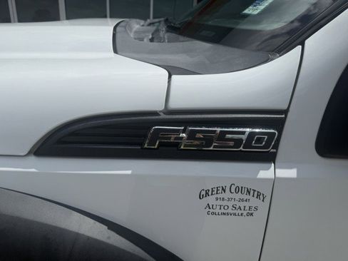 Used 2015 Ford F550 4x4 Regular Cab Super Duty image 16