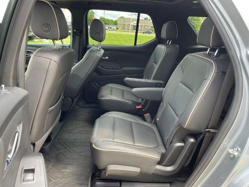 Used 2023 Chevrolet Traverse Premier w/ LPO, Floor Liner Package AWD/4WD image 11