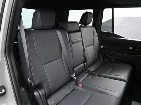Used 2024 Lexus GX 550 AWD/4WD image 27
