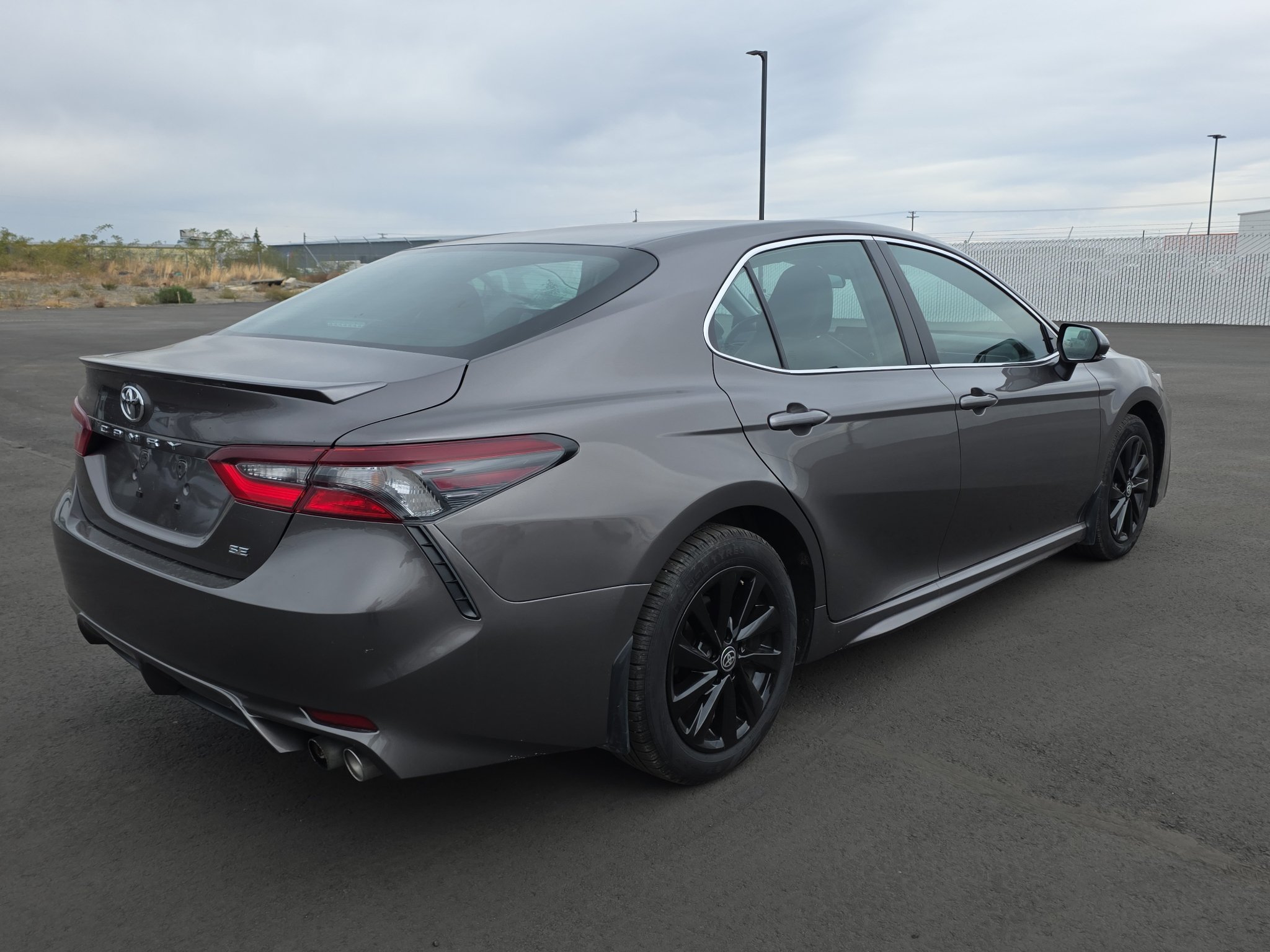 Used 2024 Toyota Camry SE FWD image 8
