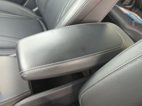 Used 2024 Ford Mustang Mach-E Premium image 21