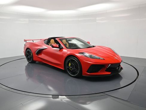 Used 2020 Chevrolet Corvette Stingray Preferred Cpe w/ 2LT Preferred Equipment Group image 32