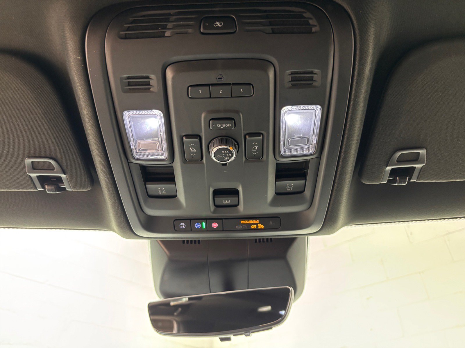 Used 2023 Cadillac Escalade Sport w/ LPO, ONYX Package AWD/4WD image 12