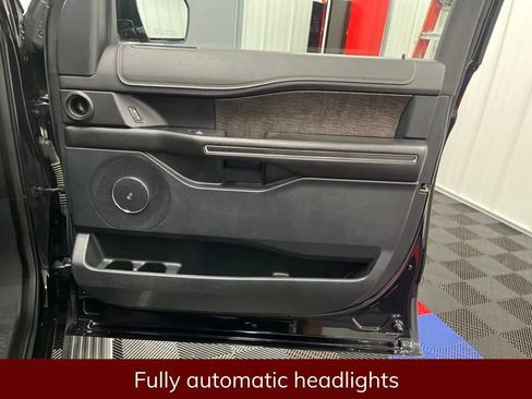 Used 2018 Ford Expedition Max Limited AWD/4WD image 14