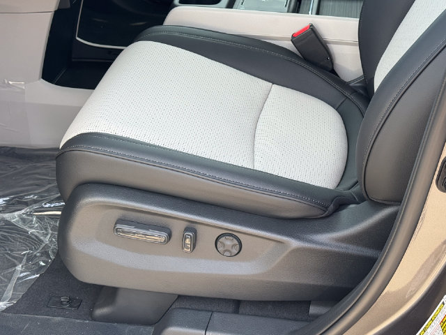 New 2027 Honda Odyssey Elite image 14