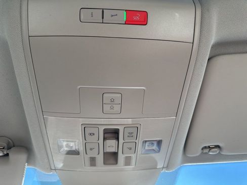 Used 2022 Volkswagen Atlas SEL image 27