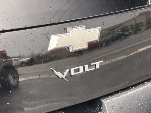 Used 2014 Chevrolet Volt Premium w/ Premium Trim Package FWD image 12
