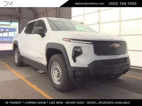 Used 2024 Chevrolet Silverado EV W/T image 4