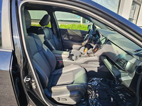 Used 2022 Subaru Outback Wilderness w/ Wilderness Package AWD/4WD image 11