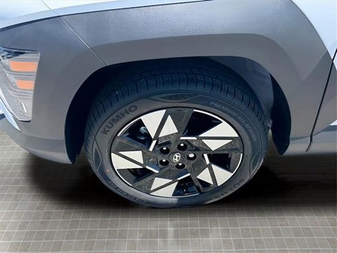 New 2025 Hyundai Kona SEL image 9