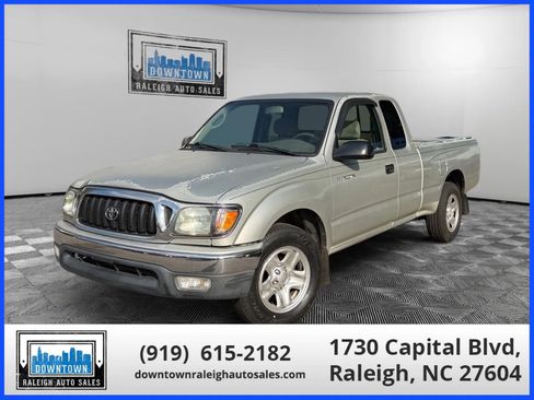 Used 2004 Toyota Tacoma 2WD Xtracab image 10