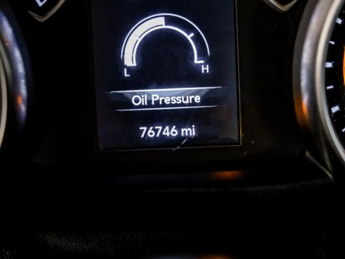 Used 2019 Jeep Wrangler Sport AWD/4WD image 15