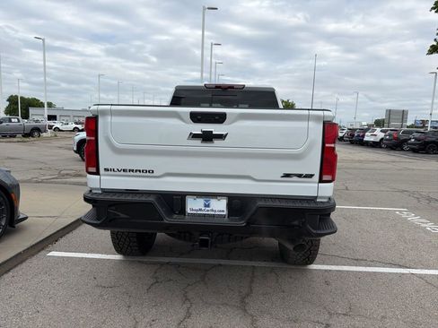 New 2026 Chevrolet Silverado 2500 ZR2 w/ LPO, Dark Essentials Package AWD/4WD image 4