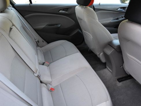 Used 2016 Chevrolet Cruze LT w/ Convenience Package FWD image 18