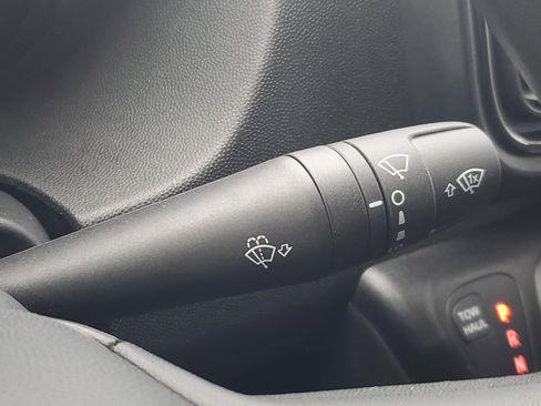 Used 2025 RAM ProMaster 2500 w/ Storage Group image 13