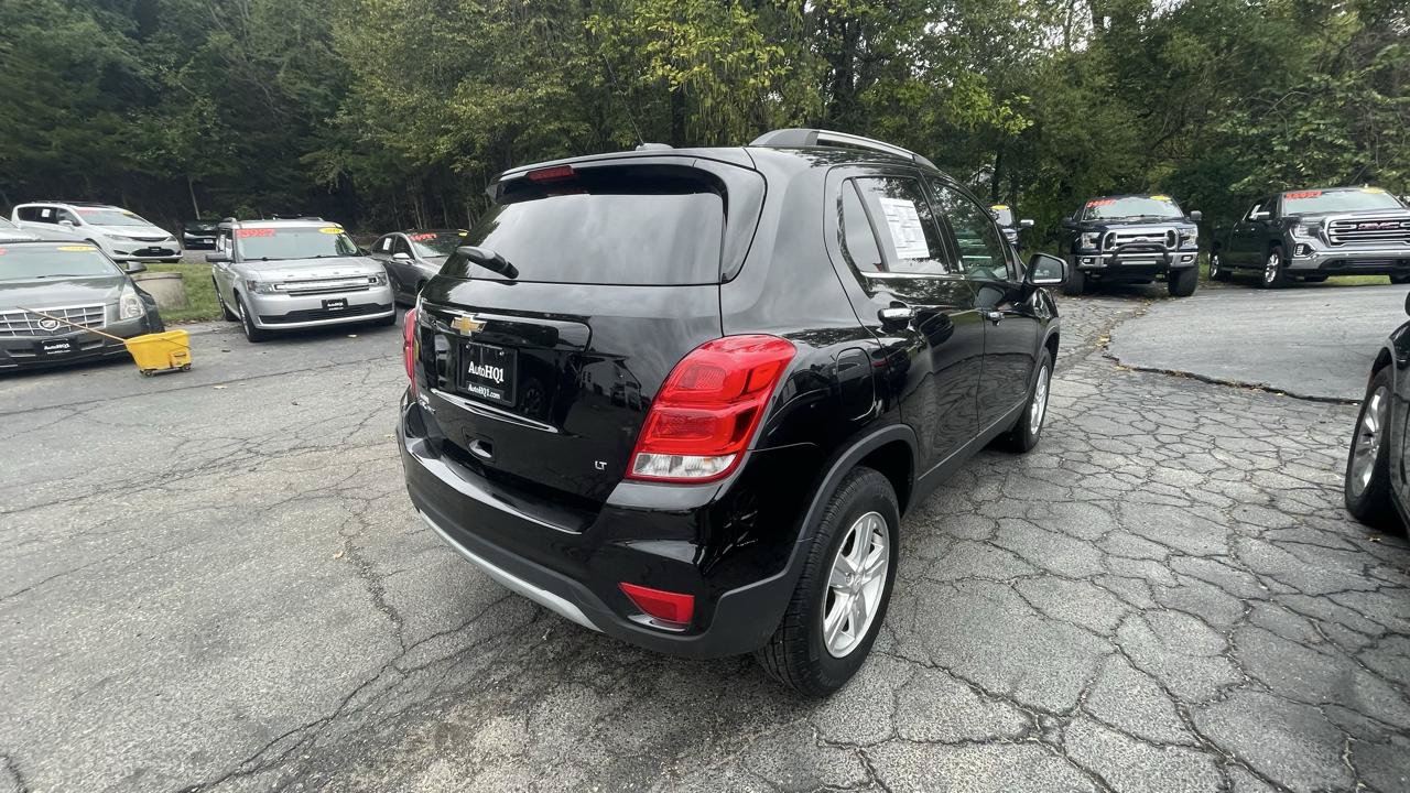 Used 2019 Chevrolet Trax LT w/ LT Convenience Package AWD/4WD image 8