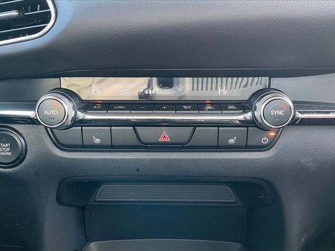 Used 2025 MAZDA CX-30 AWD 2.5 S w/ Preferred Package image 30