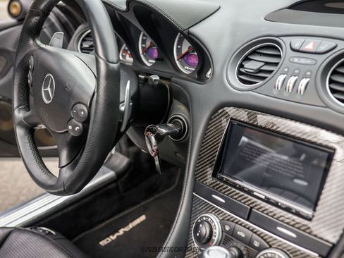 Used 2008 Mercedes-Benz SL 55 AMG image 36