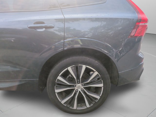 Used 2023 Volvo XC60 B5 Plus w/ Climate Package AWD/4WD image 23