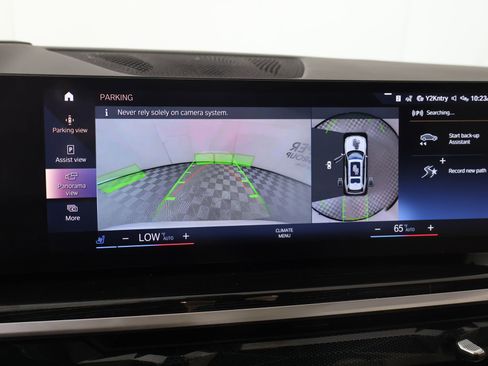 Used 2023 BMW X7 xDrive40i w/ M Sport Package AWD/4WD image 6