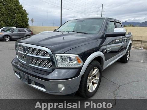 Used 2014 RAM 1500 Laramie w/ Convenience Group AWD/4WD image 2