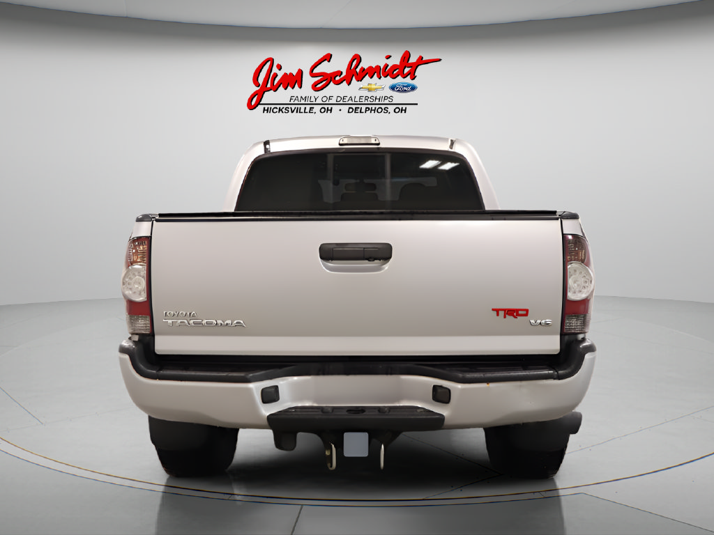 Used 2013 Toyota Tacoma 4x4 Double Cab w/ TRD Sport Pkg image 4