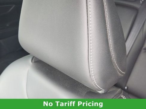Used 2025 Nissan Murano SV AWD/4WD image 14