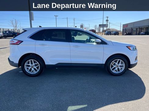 Used 2023 Ford Edge SEL w/ Convenience Package image 8